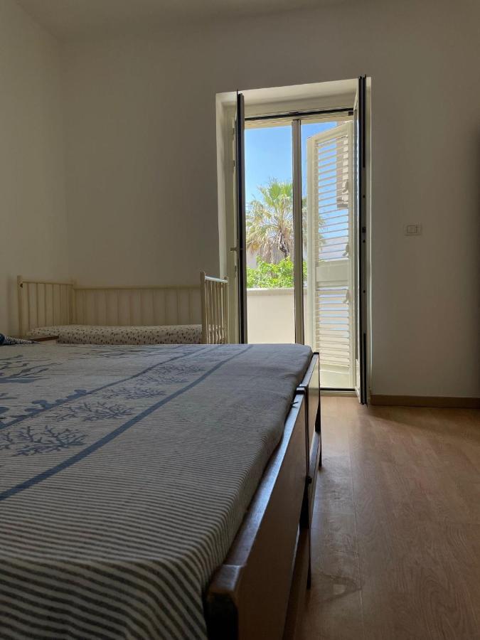 Villa Ticia A 100 Metri Dalla Spiaggia Con Parcheggio Privato Lido Marini Buitenkant foto