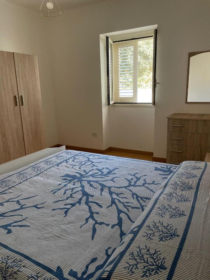 Villa Ticia A 100 Metri Dalla Spiaggia Con Parcheggio Privato Lido Marini Buitenkant foto