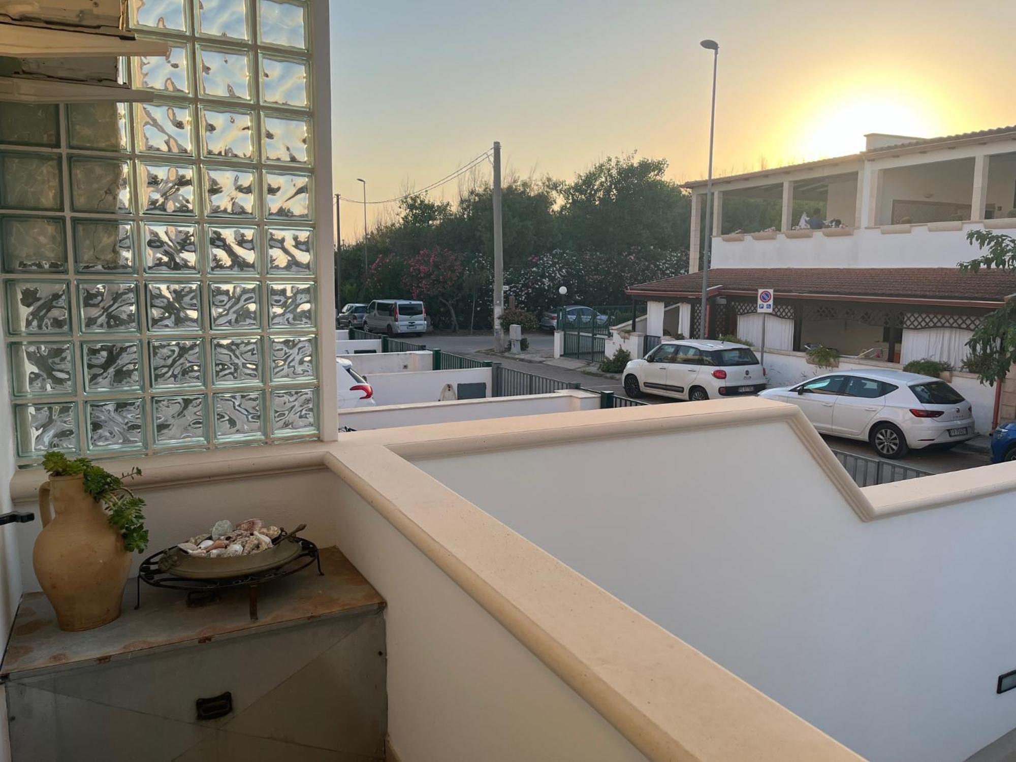 Villa Ticia A 100 Metri Dalla Spiaggia Con Parcheggio Privato Lido Marini Buitenkant foto